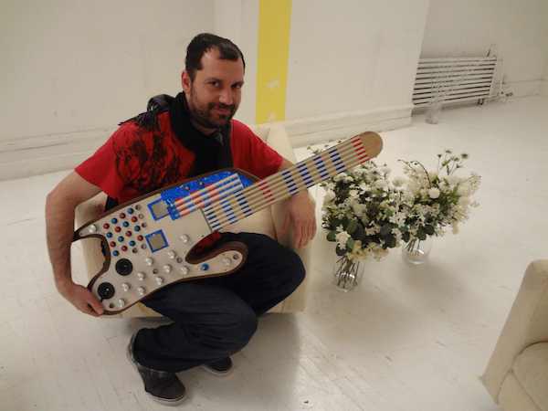 SMOMID is a Mega-powered MIDI guitar 