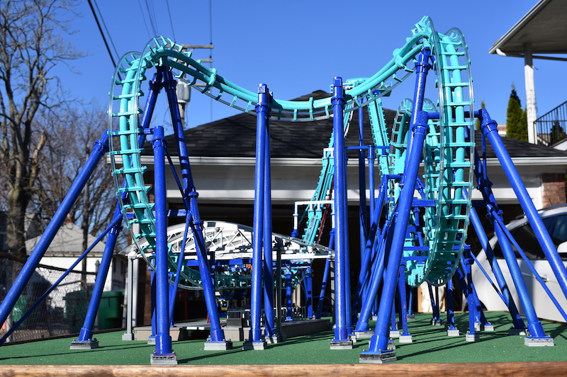 3D printed miniature roller coaster powered by Arduino Mega