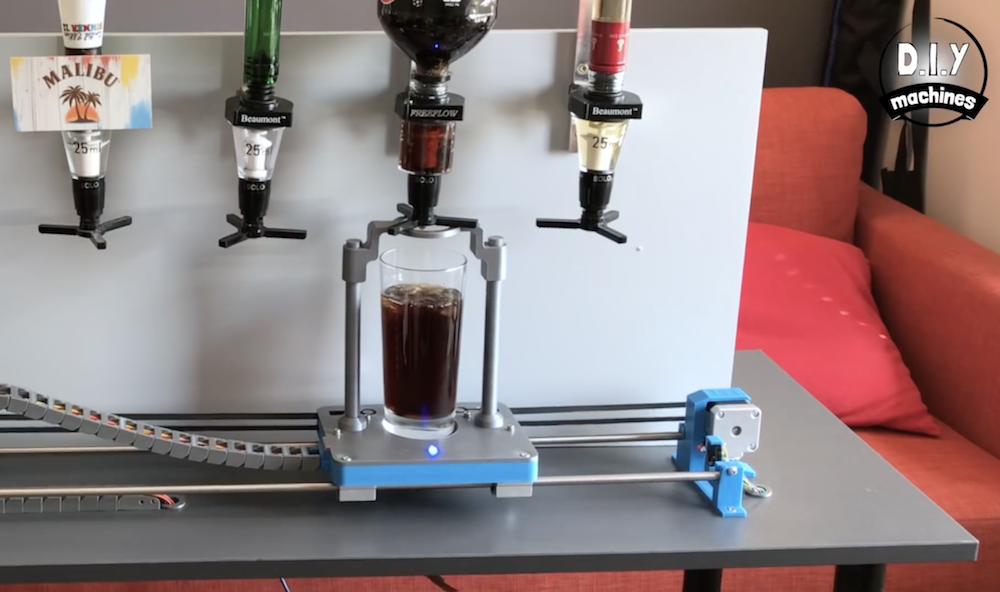 The automatic drink mixing machine -- robot bartender cocktail dispenser 