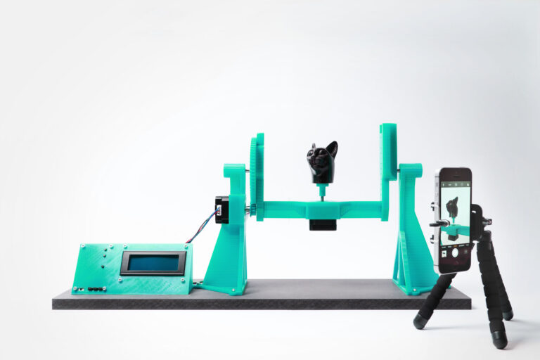 Scan objects in 3D with this Arduino-controlled photogrammetry rig ...