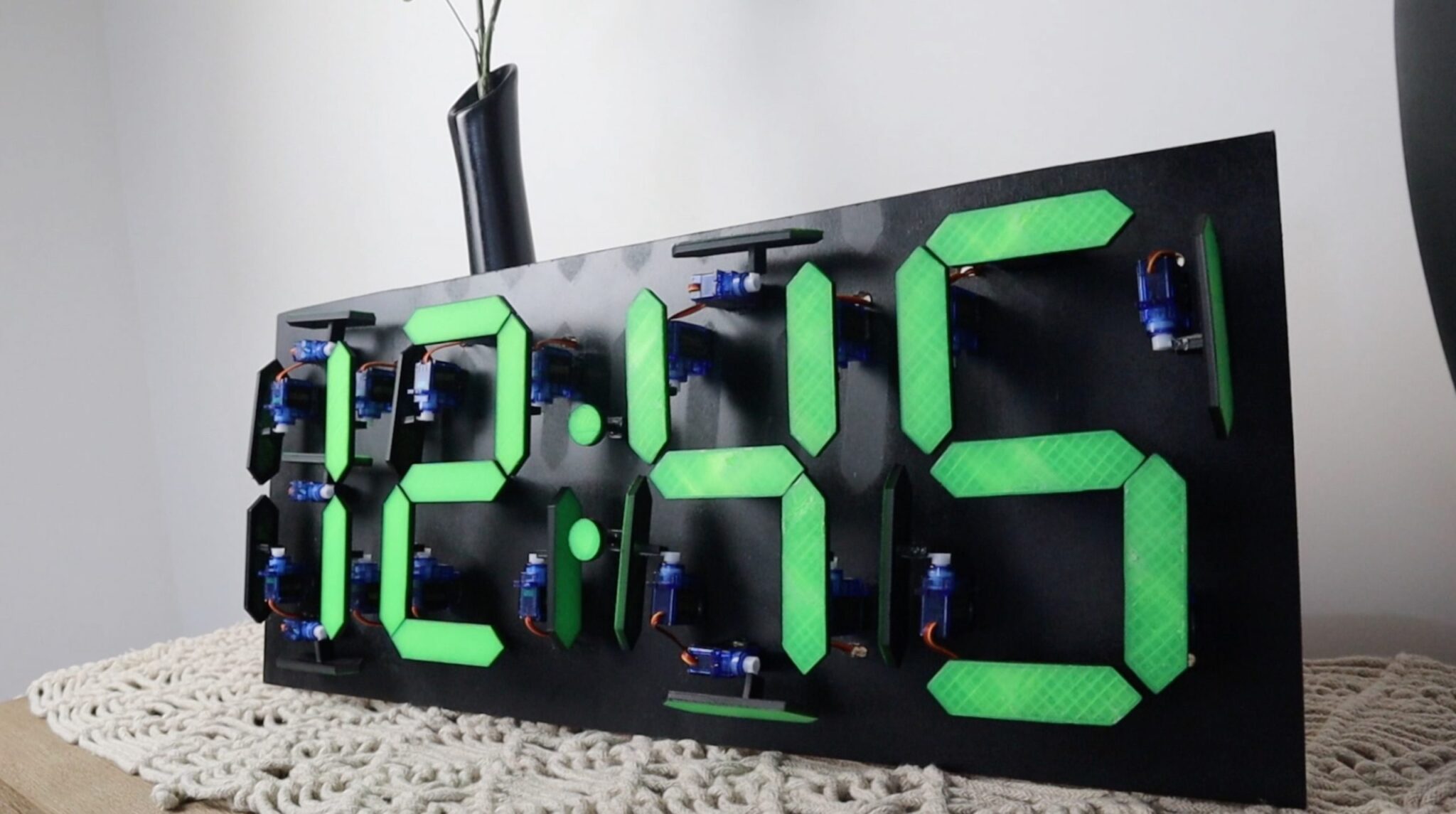 7 Segment Led Clock With Servo Motor And Arduino Tinker Cad Arduino Images And Photos Finder 