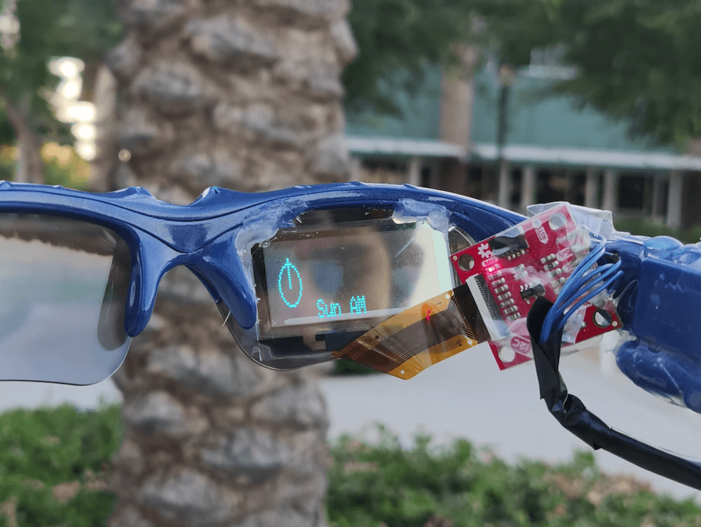 Student designs his own pair of smart glasses with a transparent