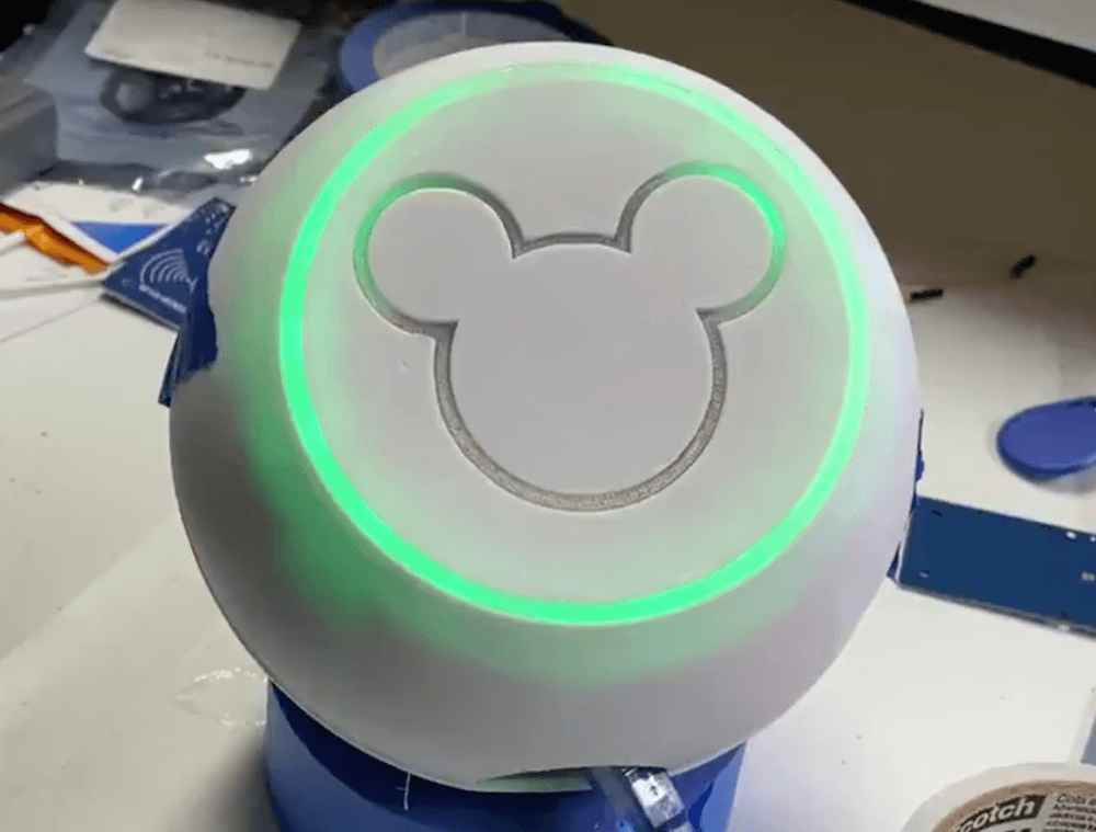 Control your holiday lights with a tap of a Disney MagicBand