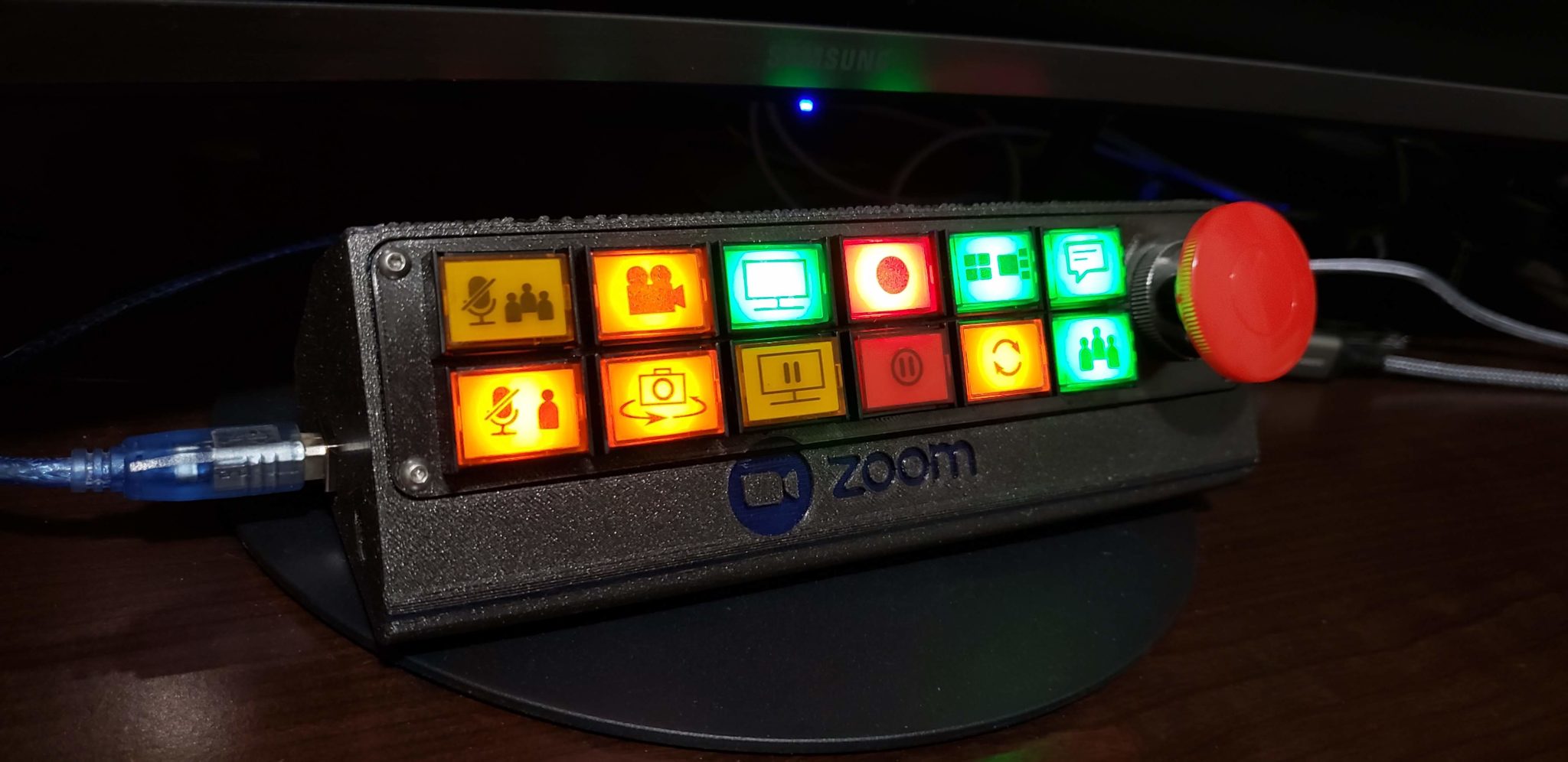 A pushbutton control panel for your Zoom calls Arduino Blog