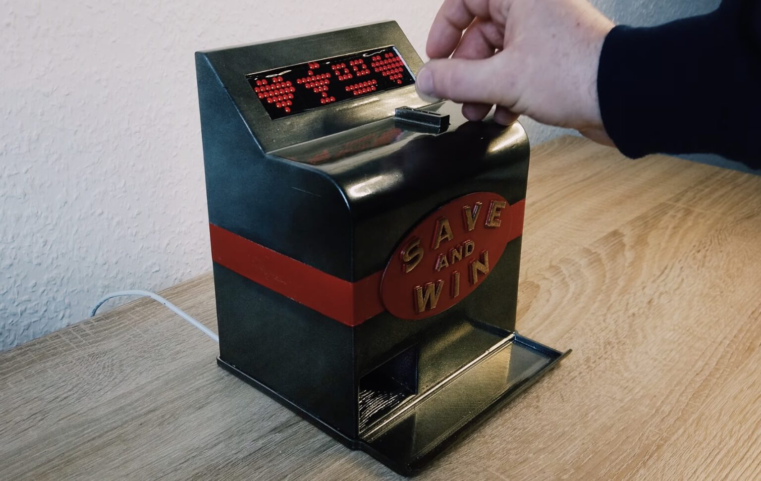 coin bank slot machine
