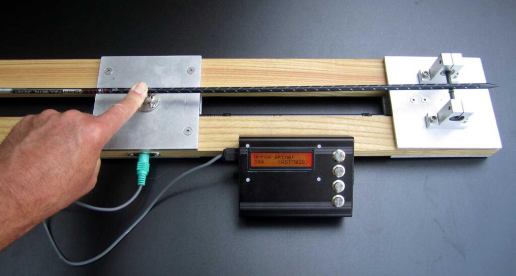 This Electronic Arrow Spine Tester Measures Arrow Consistency Arduino Blog