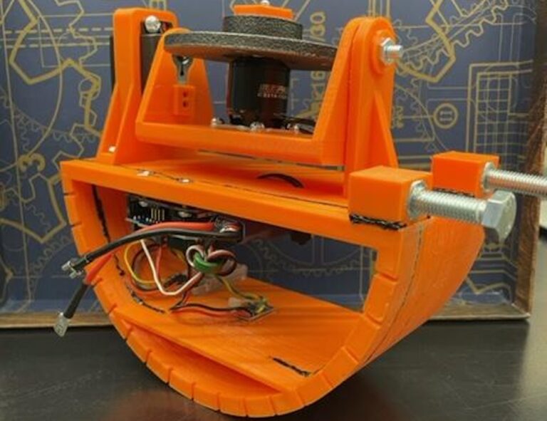 This gyroscopic stabilizer aims to reduce boat roll in waves | Arduino Blog