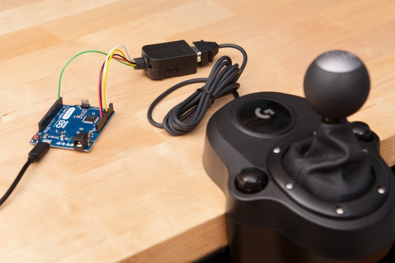 Build a simple USB adapter for the Logitech Driving Force Shifter with Arduino