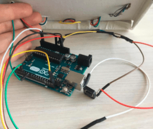 A temperature-sensing Pac-Man/Ghost LED matrix for retro gamers ...