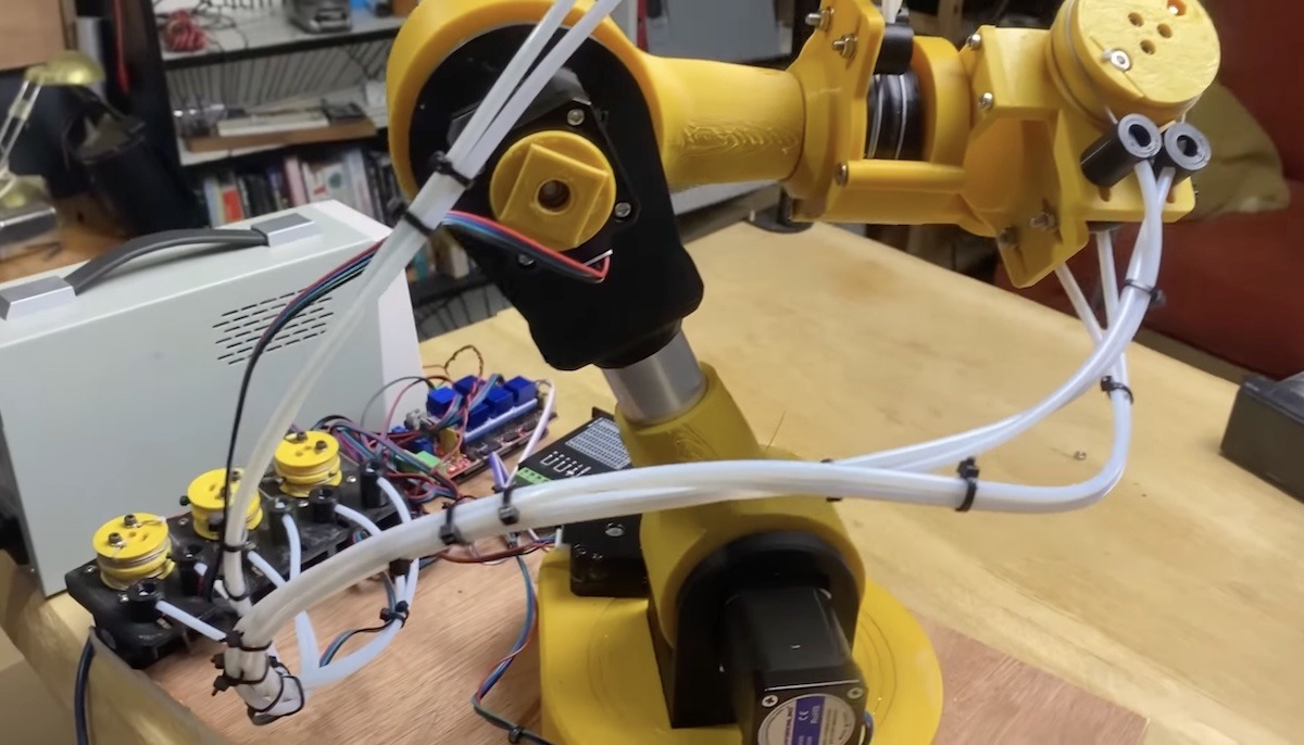 Erhöhen Sie die Nutzlastkapazität eines Roboterarms, indem Sie seine Handgelenkmotoren bewegen