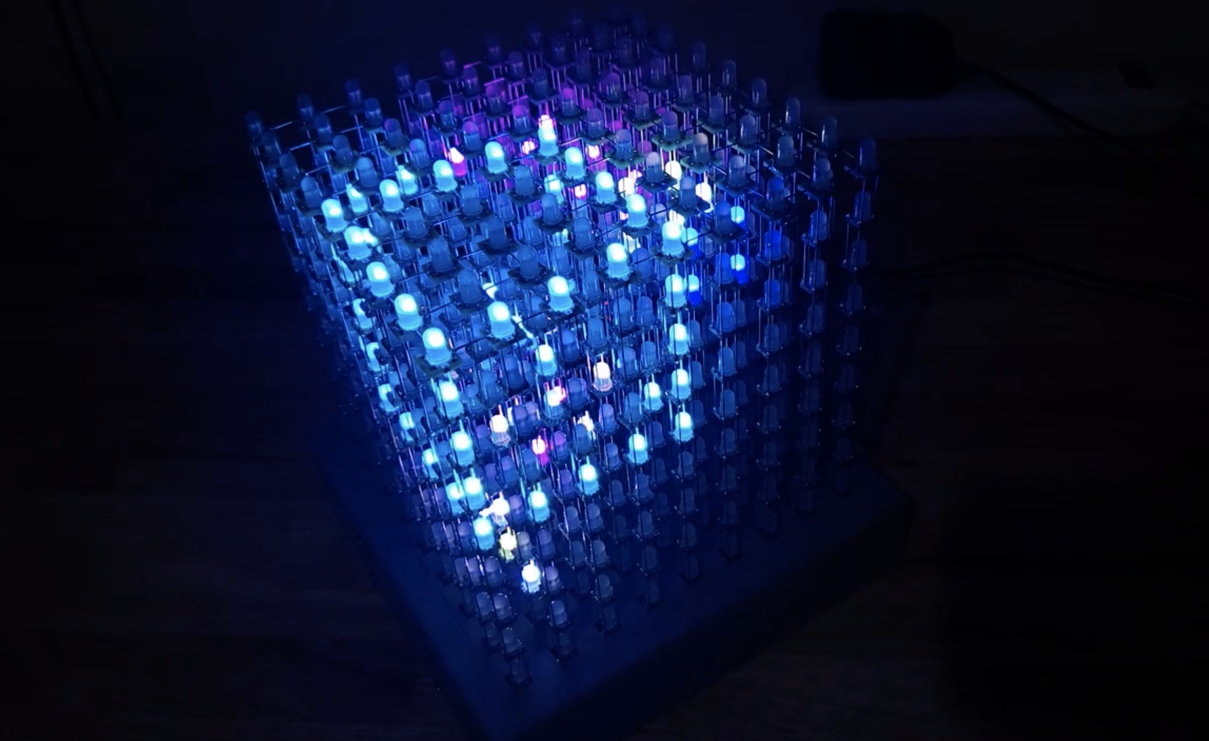 Displaying games on a 9x9x9 LED cube